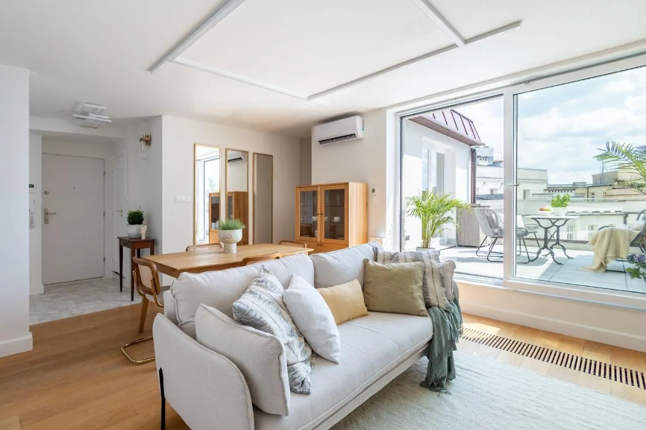 Frascati 1 Top Floor Apartment Warsaw