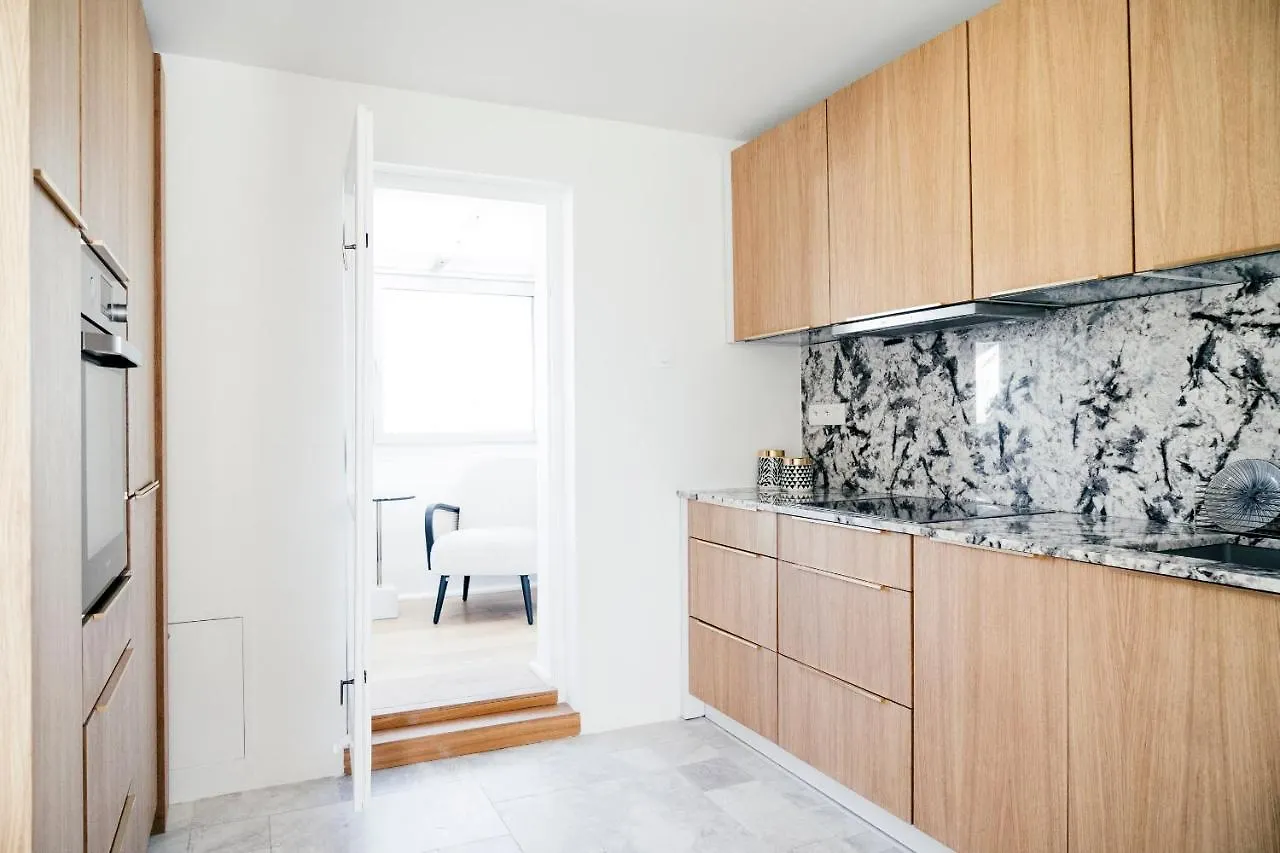 Frascati 1 Top Floor Apartment Warsaw