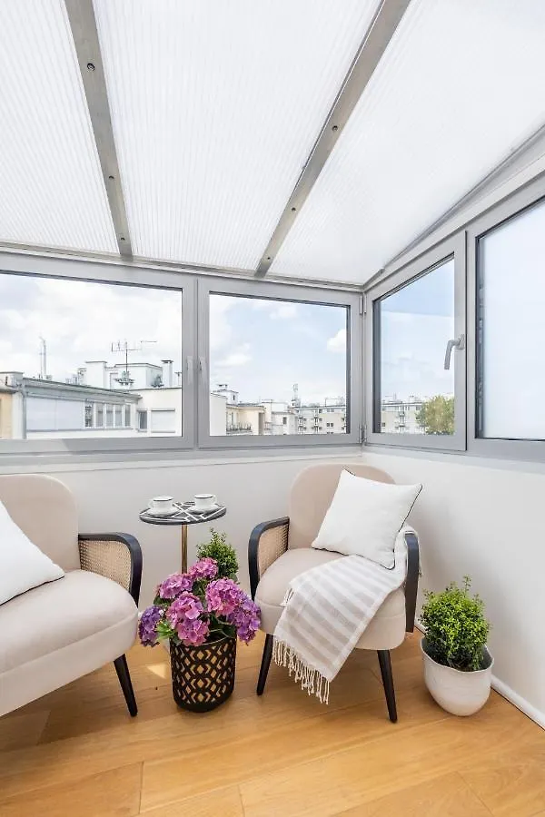 Frascati 1 Top Floor Apartment Warsaw